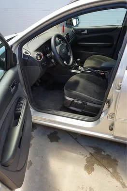 Vând Ford focus 2 1.8 tdci - imagine 6