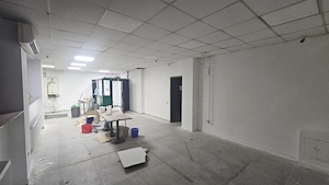 Inchiriez spatiu comercial  60 m2, str. Ilie Petre, nr. 86, bloc 1, demisol, Chiajna  - imagine 9