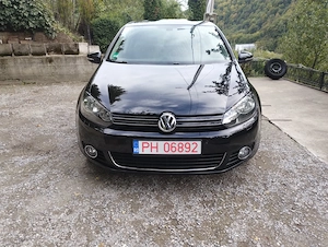 Volkswagen Golf 6 2012 model Style negru metalizat  - imagine 4
