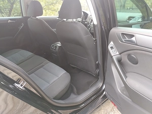 Volkswagen Golf 6 2012 model Style negru metalizat  - imagine 9