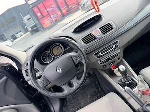 Renault Megane Hatchpack  - imagine 2