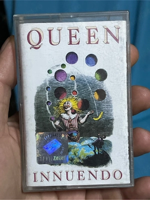 QUEEN - Innuendo (1991)   Album complet original caseta audio + coperta + carcasa, de colectie