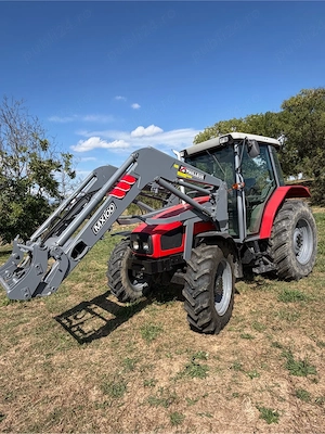 Tractor Massey Ferguson 4235