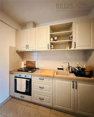 AP Spatios, 3 Camere Cu 2 Grupuri Sanitare, Parcare,  AC, Brasovul Vechi - imagine 8