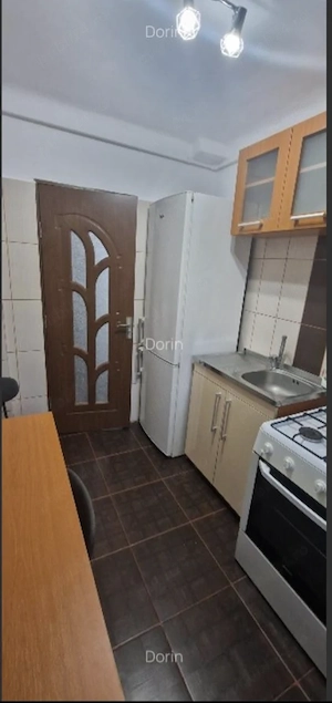 Apartament 3 camere, pozitie excelenta, situat central - imagine 6