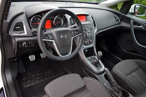  cmc - 110CP  6+1 trepte   175.000Km  Xenon - imagine 8