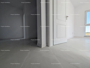 2 Camere - Decomandat - 2 locuri de parcare ( 1 acoperit ) - 54mp - bloc finalizat - imagine 3