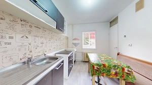 Apartament 2 camere | Str. 13 Decembrie | 2 boxe | Balcon - imagine 8