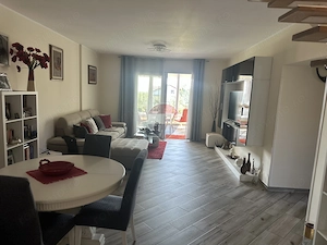 Casă / Vilă cu 7 camere de vânzare Izvoare - imagine 7