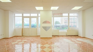 Comision 0 | Spatiu Comercial Stradal | Strada Harmanului - imagine 2