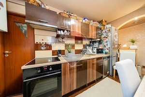 Apartament cu 3 camere de vânzare în zona Stefan cel Mare - imagine 13