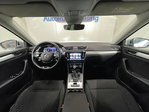 Skoda Superb - imagine 8