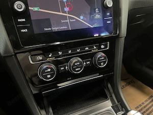 Volkswagen Golf - imagine 18