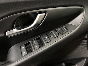 Hyundai i30 - imagine 19