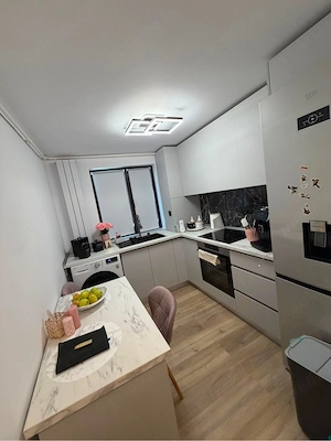 Apartament  - imagine 3