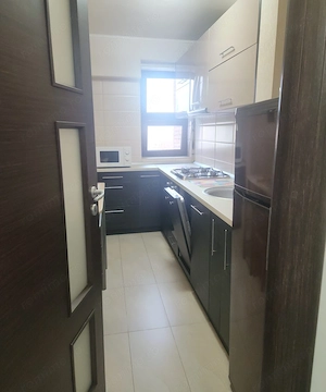 Apartament 3 camere | Favorit | Etaj 8/10 | Complet mobilat | 50m de metrou - imagine 15