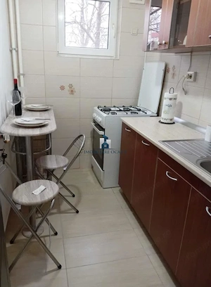 Inchiriere Apartament 2 Camere Semidecomandat Sos.Oltenitei - imagine 6