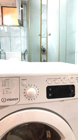 Închiriez o cameră la casa - imagine 3