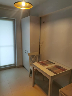 Ofer spre închiriere apartament cu 2 camere decomandat  - imagine 8