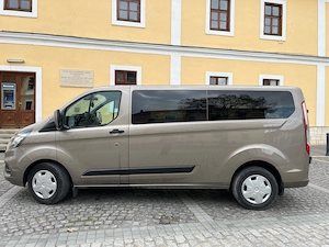 Microbuz FORD Transit Custom 8+1 din 2023 stare perfectă,  44000 km - imagine 3