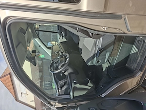 Microbuz FORD Transit Custom 8+1 din 2023 stare perfectă,  44000 km - imagine 7