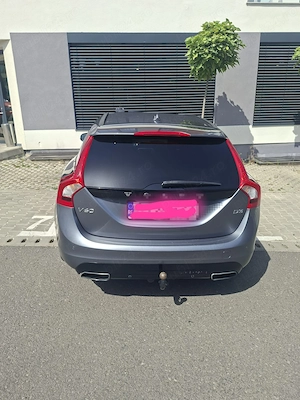 Volvo V60 - D3 - Black Edition - imagine 5