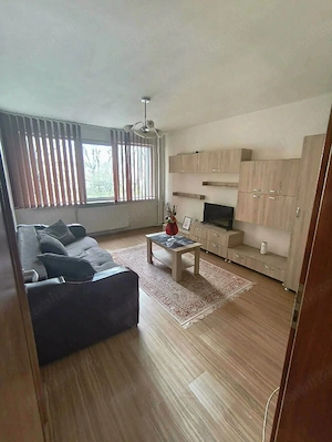 Apartament 2 camere, zona Circumvalatiunii - imagine 2
