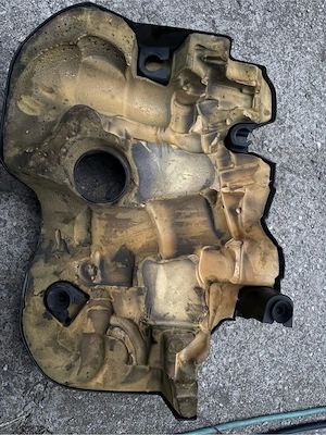 vand capac protectie motor 1.5 dci renault kadjar - imagine 2