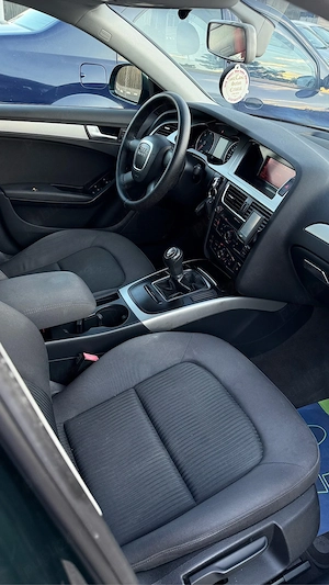 Audi A4 Atraction - imagine 10