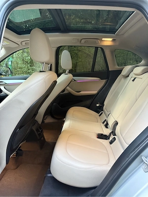 BMW X1 facelift , Automata, Panoramic, Piele, Pretul include TVA deductibil - imagine 3