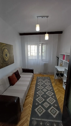 PROPRIETAR-inchiriez ap.3 camere, zona centrala - imagine 4