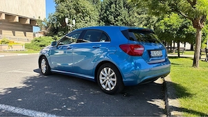 Mercedes A180CDI Bi xen  manual - imagine 4