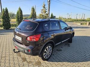 Vând Nissan Qashqai 2.0 4x4 2009 - imagine 3