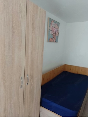 Inchiriez garsoniera modificata la 2 camere str Sovata la parter - imagine 2