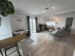 APARTAMENT 1 CAMERA - MOBILAT SI UTILAT - ZONA CENTRALA - imagine 2
