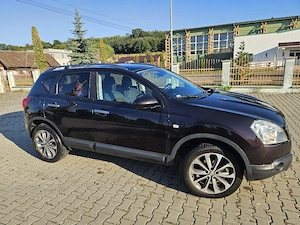 Vând Nissan Qashqai 2.0 4x4 2009 - imagine 5