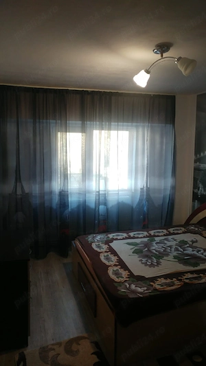 Vand apartament 2 camere - imagine 4