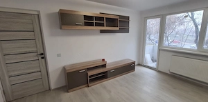 Inchiriez 2 camere