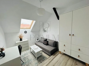 Apartament 4 camere | 100 mp | 3 dormitoare | La casa | Zona Balcescu | 2 bai | Intrare separata | A - imagine 3