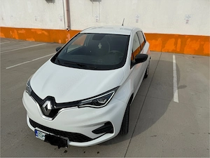 Renault ZOE electric - imagine 5