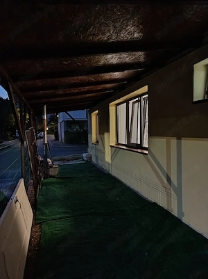 Anchiriez apartament zona mic 11 vizavi de școală nr 9  zona linistita  - imagine 4
