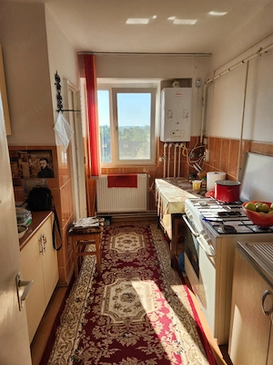 Vand apartament 3 camere  - imagine 4