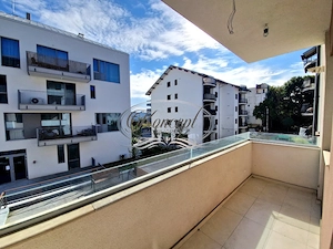 2 camere de inchiriat in Intre Lacuri - imagine 12
