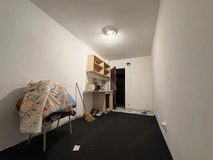 Garsoniera 12 mp, etaj 3  ideala pentru investitie - Buziasului  - imagine 2