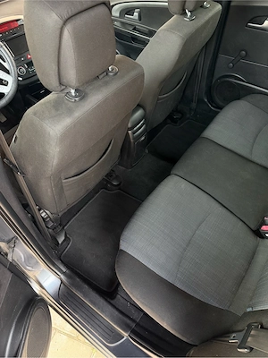 Kia Ceed 1.4 benzină | 2010 | 90 CP | 261.955 km | Proprietar 2 - imagine 9