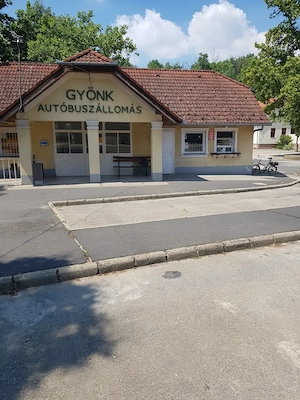 Vând spațiu comercial în Ungaria  - imagine 2