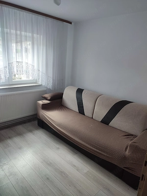 Proprietar 4 camere 81mp luminos întreținut-se vinde cum este in poze. - imagine 5