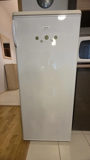 Vand frigider Zanussi