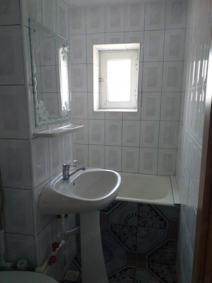 Apartament 3 camere de vanzare direct proprietar - imagine 4