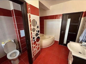 Apartament 2 camere, decomandat, parcare, Dumbravita - imagine 7